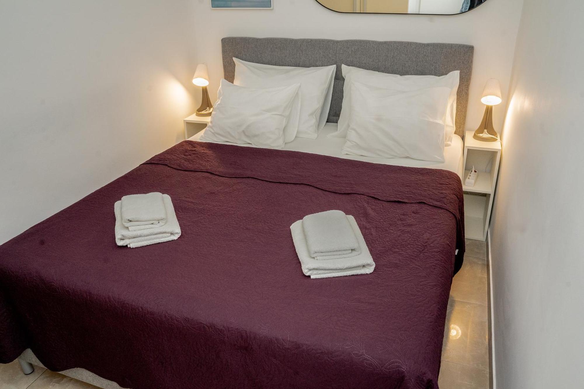 Apartment Zenta With Free Private Parking スプリト エクステリア 写真