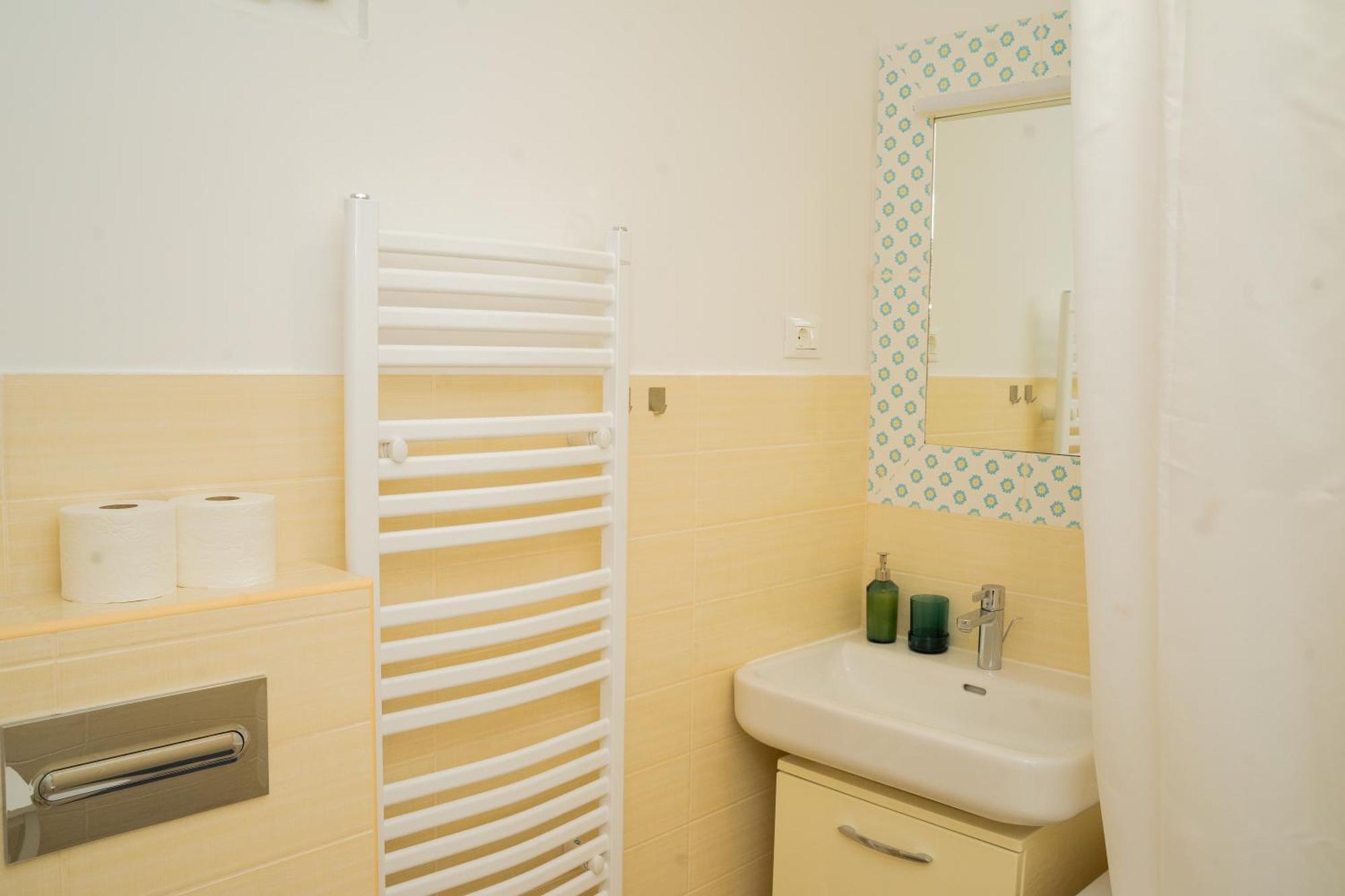 Apartment Zenta With Free Private Parking スプリト エクステリア 写真